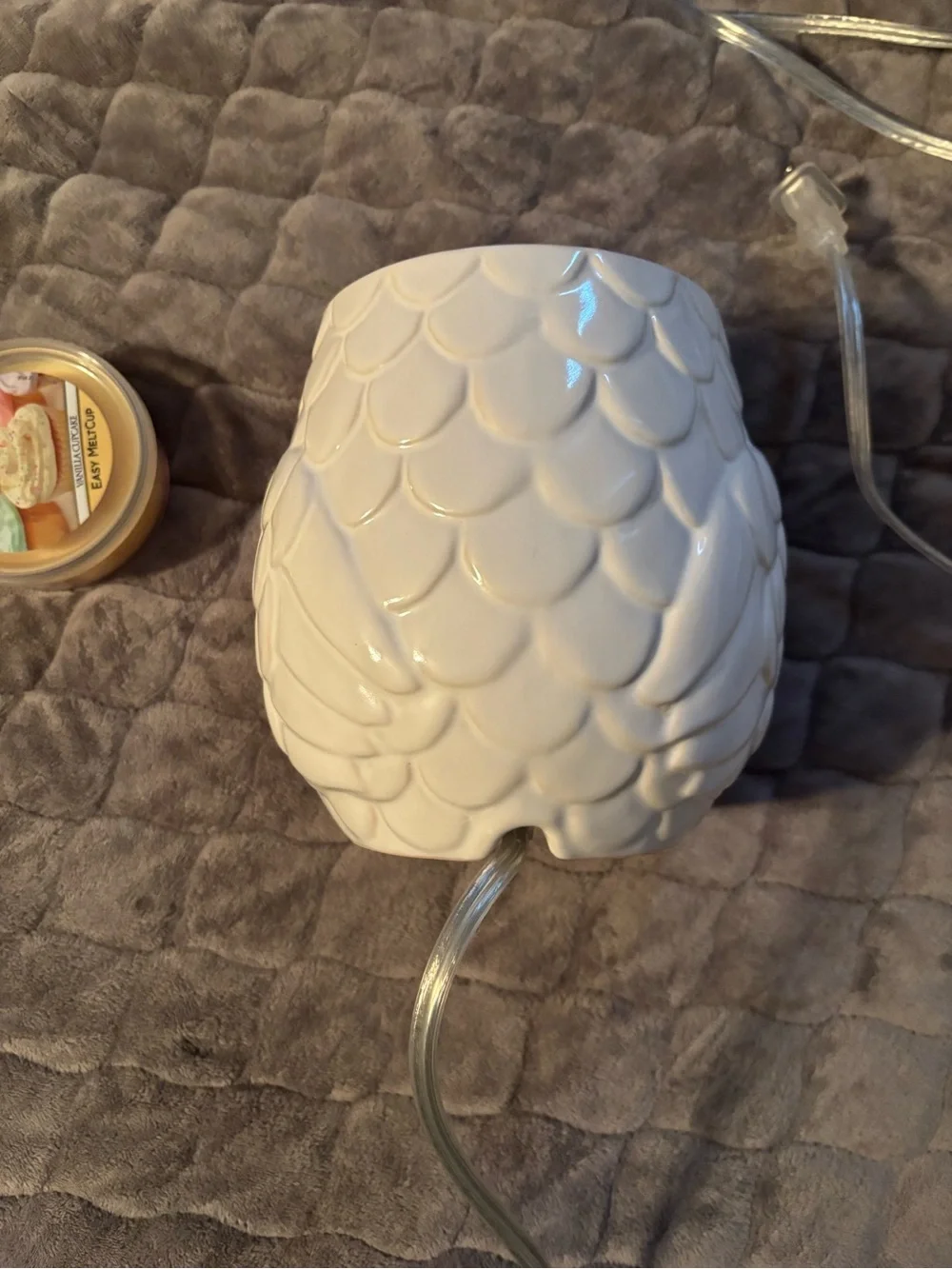 Yankee Candle White Ceramic Owl Scenterpiece